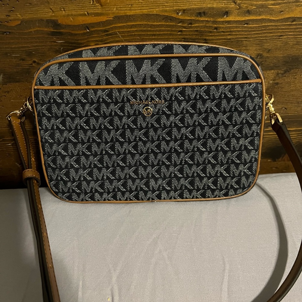 Michael Kors Jet Set Denim Crossbody